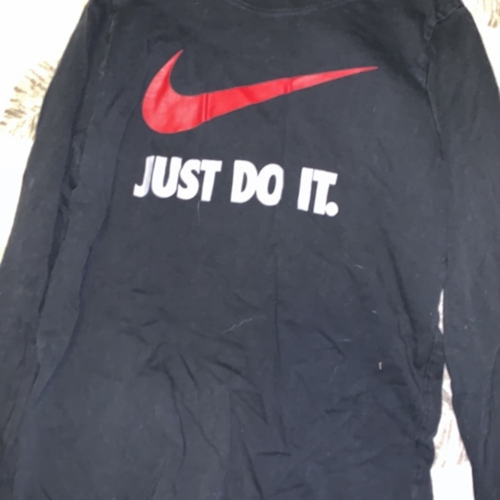 nike shirt